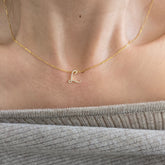 18ct Yellow Gold Natural Diamond Initial L