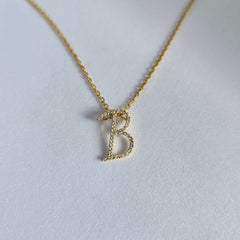 18ct Yellow Gold Natural Diamond Initial B