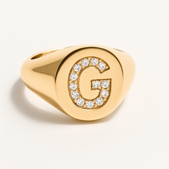"G" 9ct yellow gold diamond set initial G signet ring